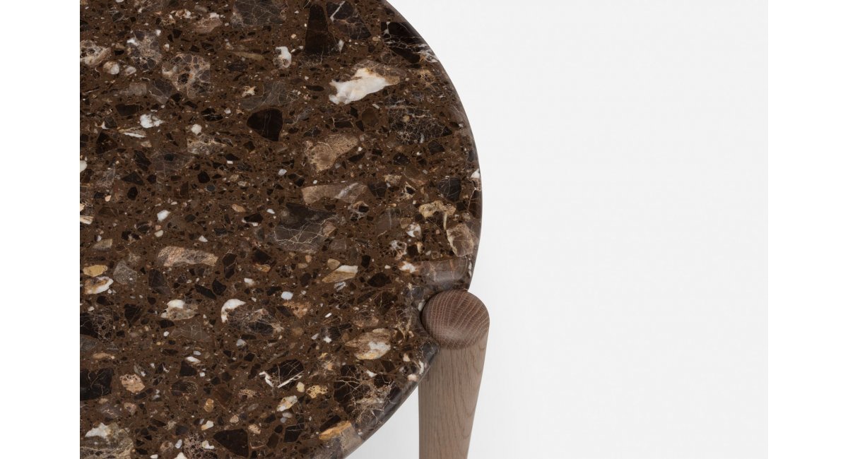 456 - SIDEKICKS IN TERRAZZO - mesita auxiliar grande - Studioilse - De La Espada - MINIM - detalles