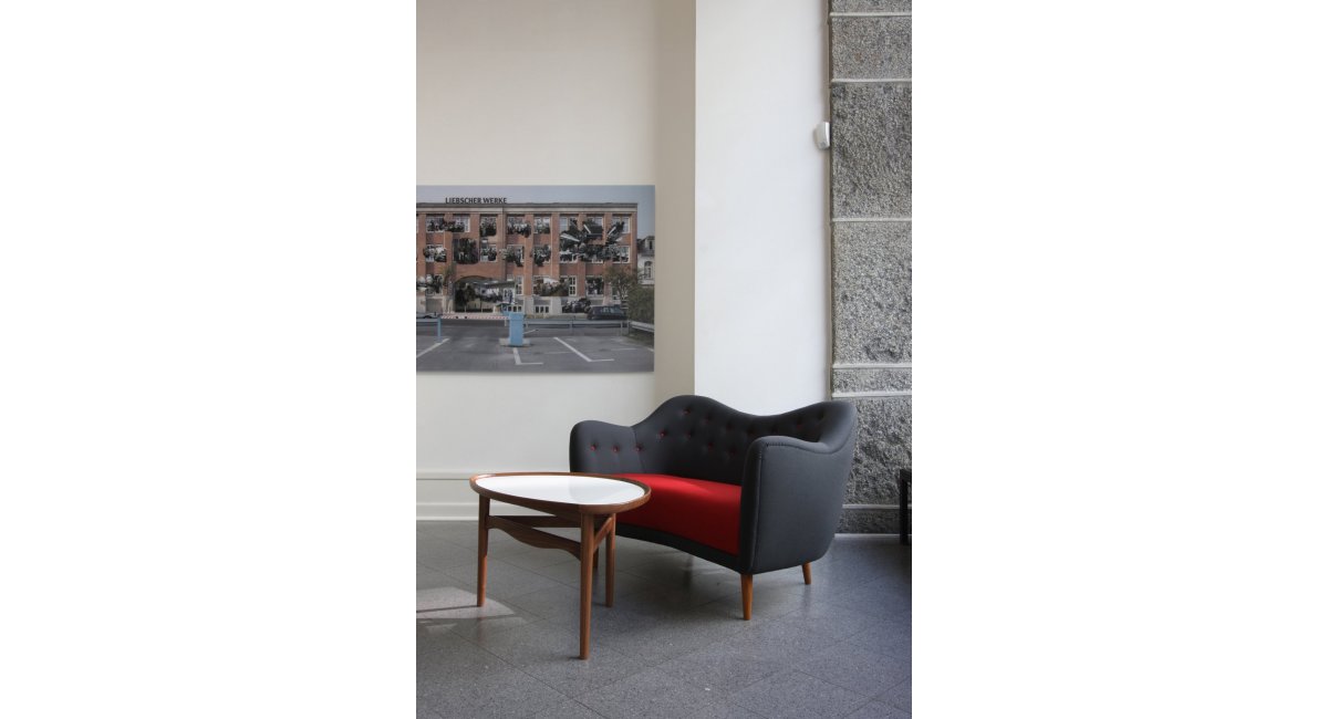 House of Finn Juhl, 46 sofa