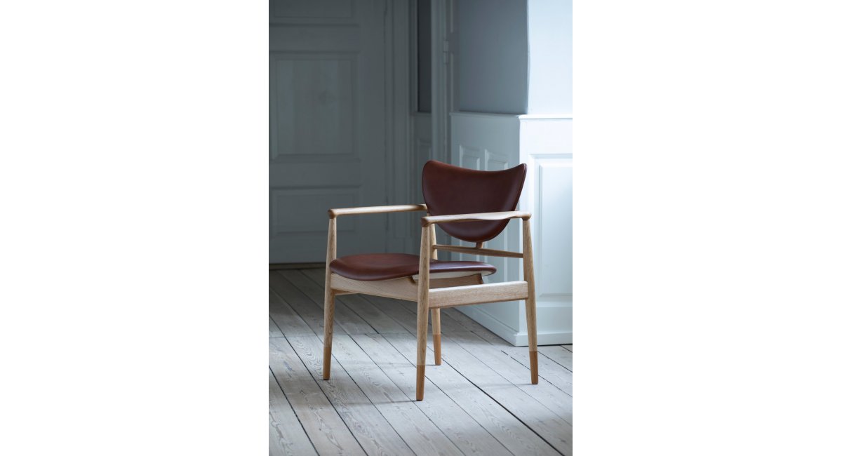 House of Finn Juhl, 48 chair