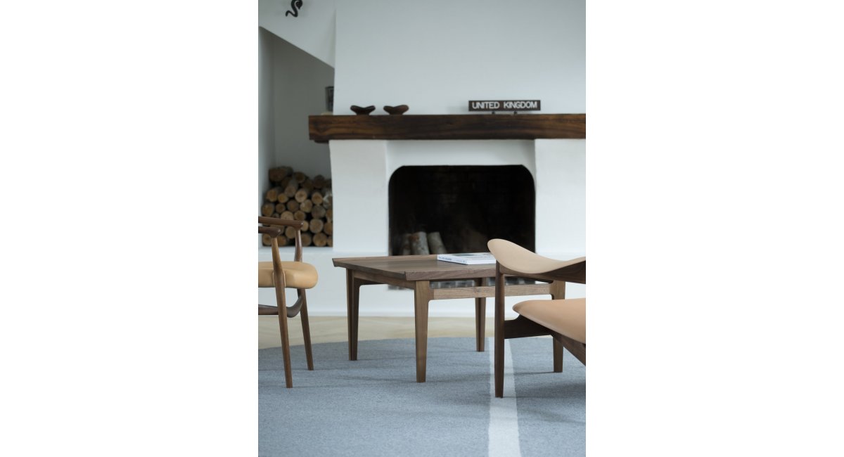 House of Finn Juhl, 500 couche table