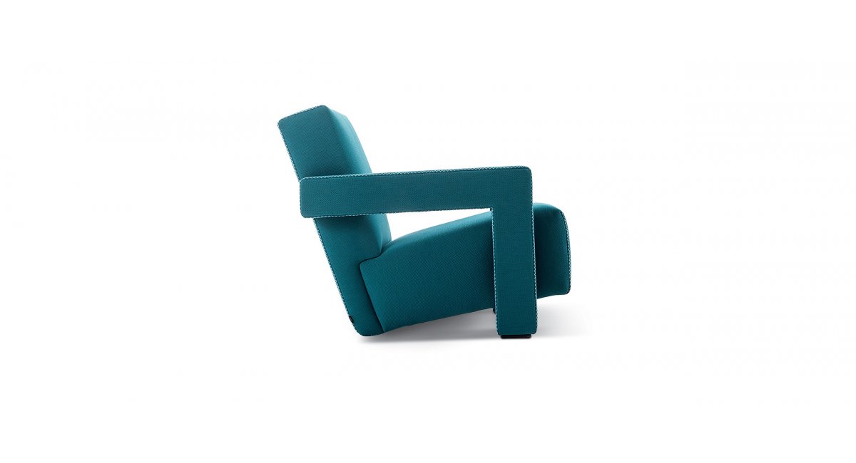 Cassina, 637 UTRECHT Armchair