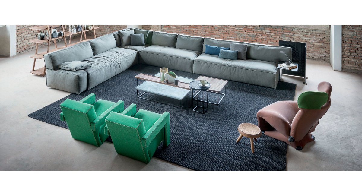 Cassina, 637 UTRECHT Armchair