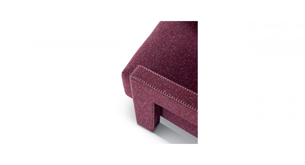 Cassina, 637 UTRECHT Armchair