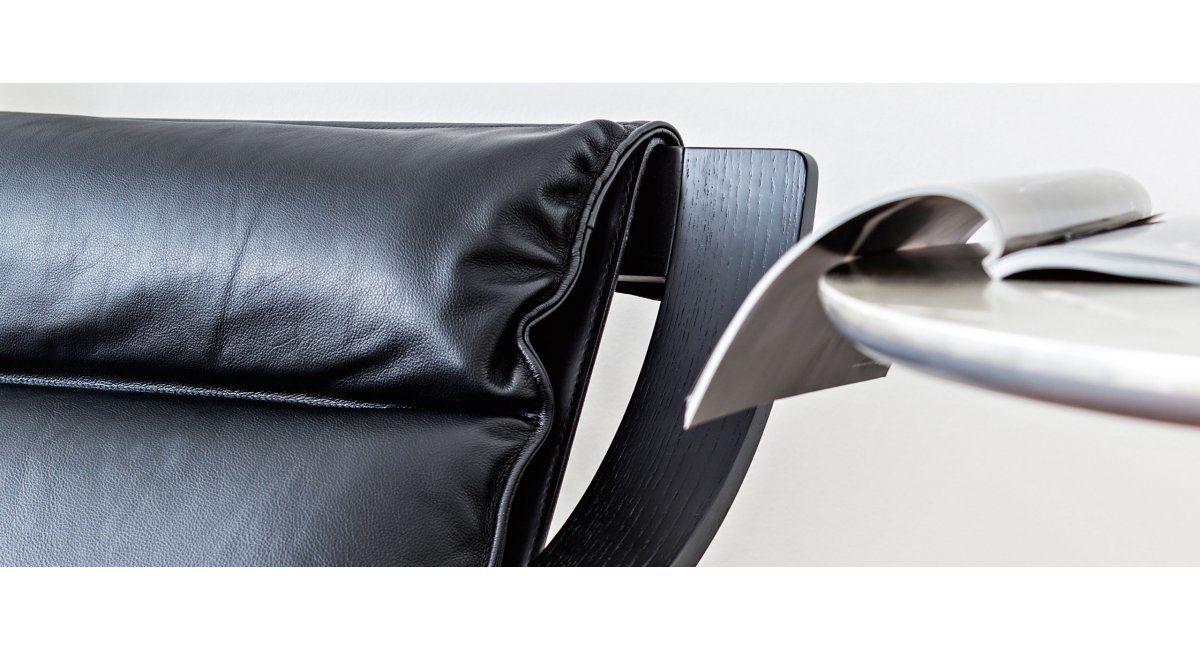 Cassina, 722 Woodline