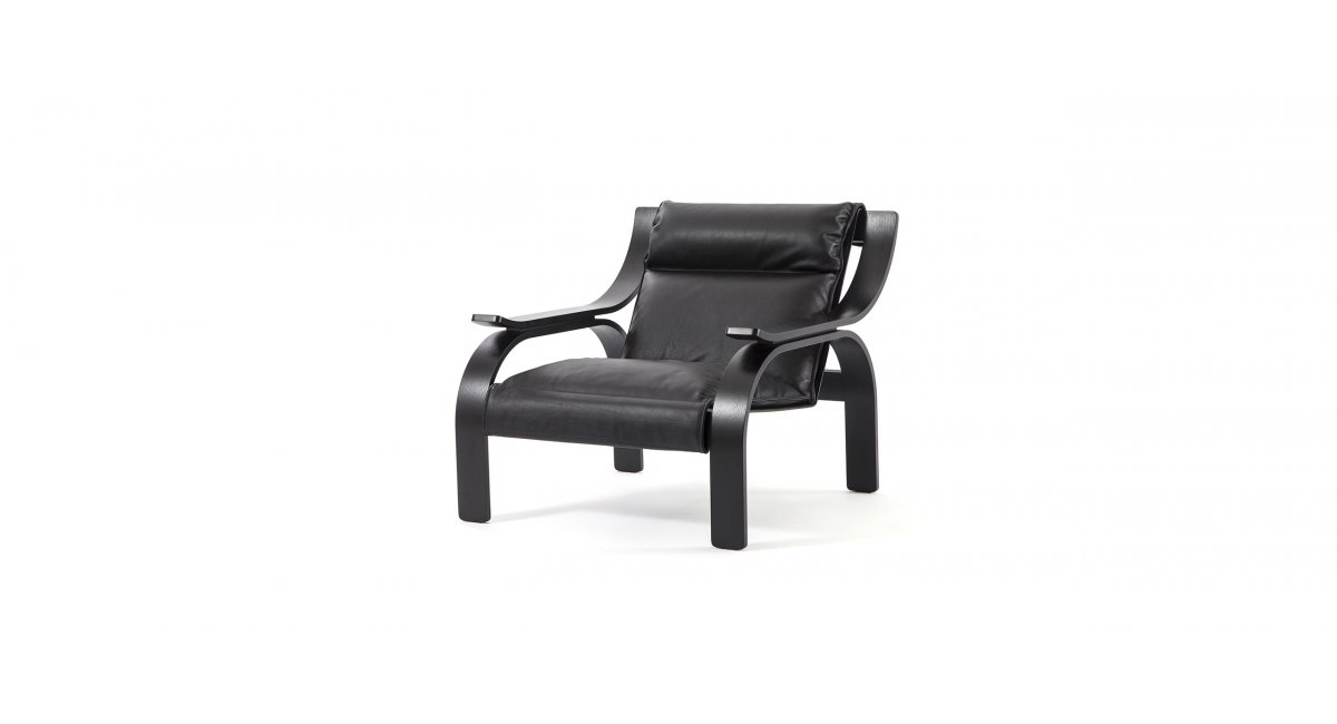 Cassina, 722 Woodline