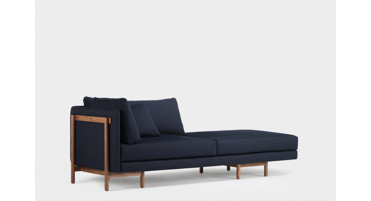 De La Espada, Frame Sofa