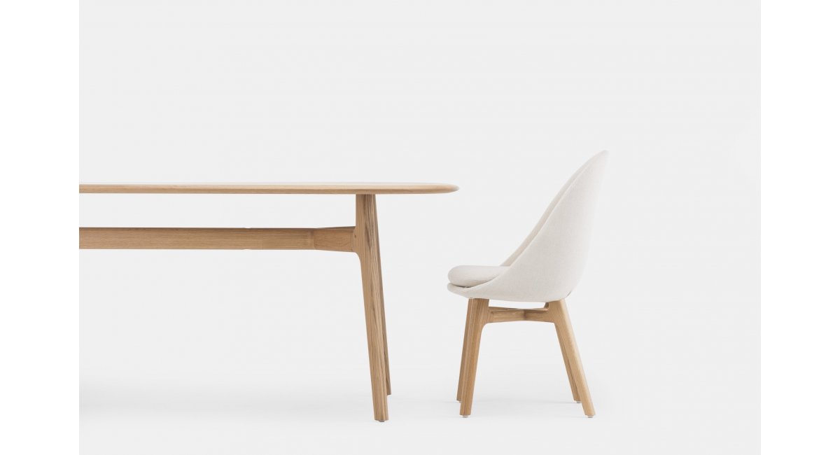 Solo Oblong Table, De la Espada