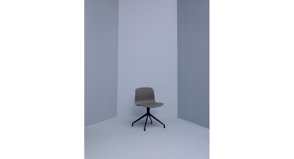 Hay, About a Chair AAC10 AAC11