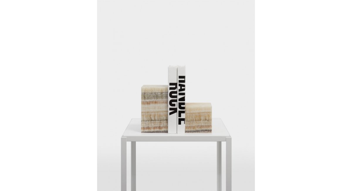 Stop Onyx_ e15_Minim_ Barcelona Madrid