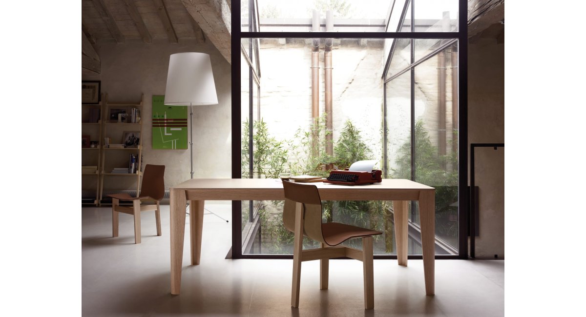 AGAPECASA_COMPENSATO_mesa de comedor_MINIM_lifestyle