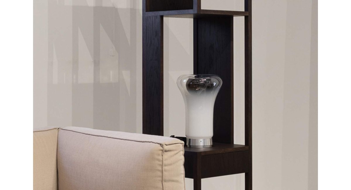 Angelo Mangiarotti - saffo- lamp- minim showroom- cassina..