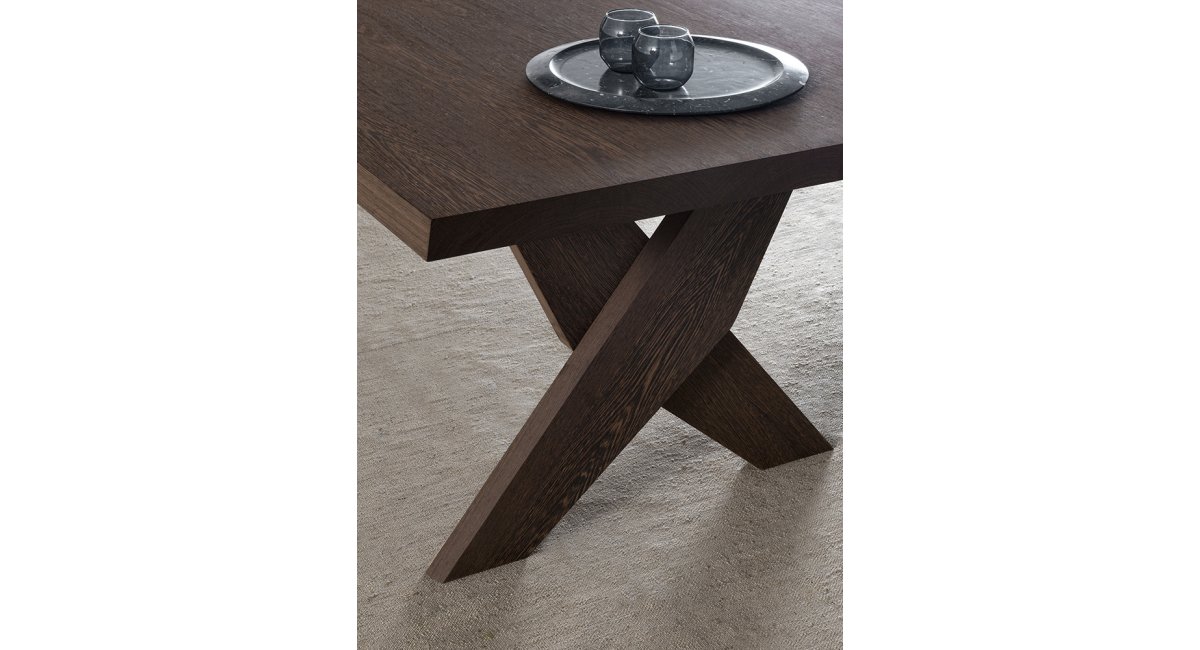 Ares_Mesa_varios materiales_ Maxalto_MINIM_Madrid_Barcelona_lifestyle