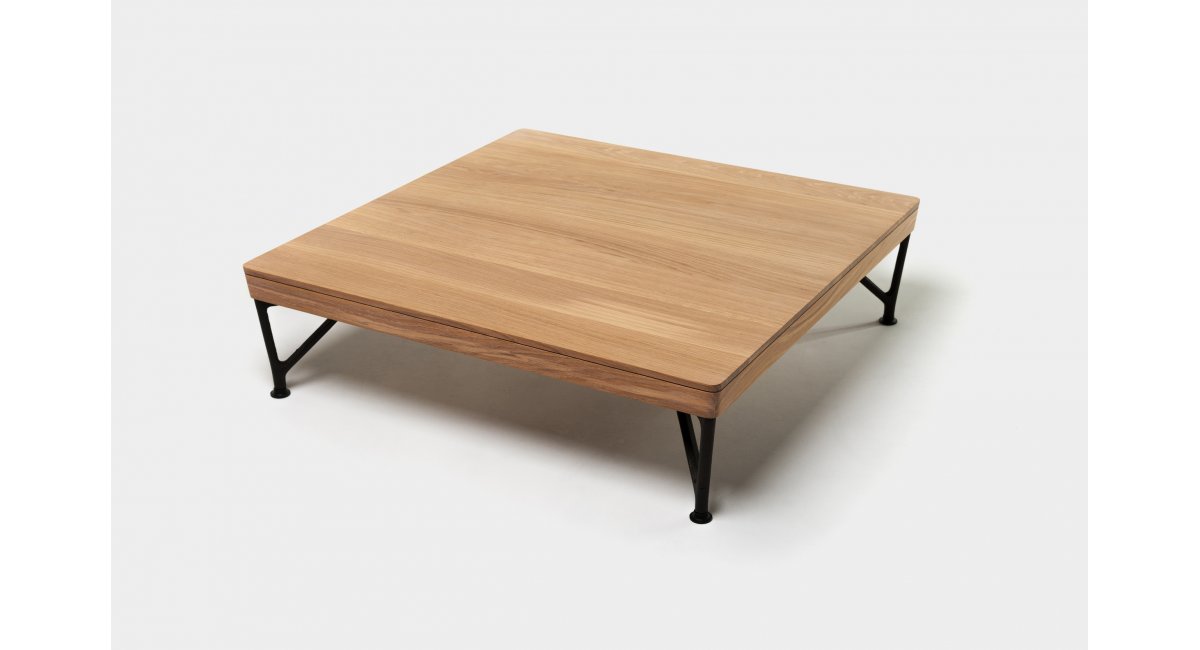 De La Espada, Armstrong Coffee Table
