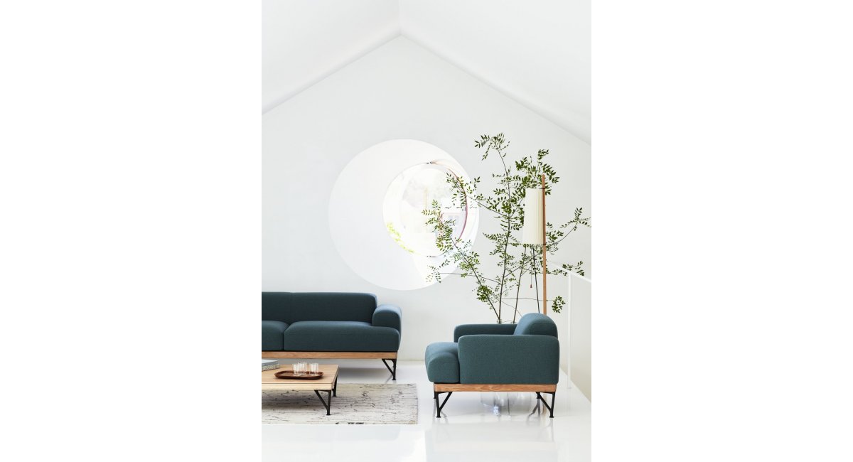 De La Espada, Armstrong Sofa