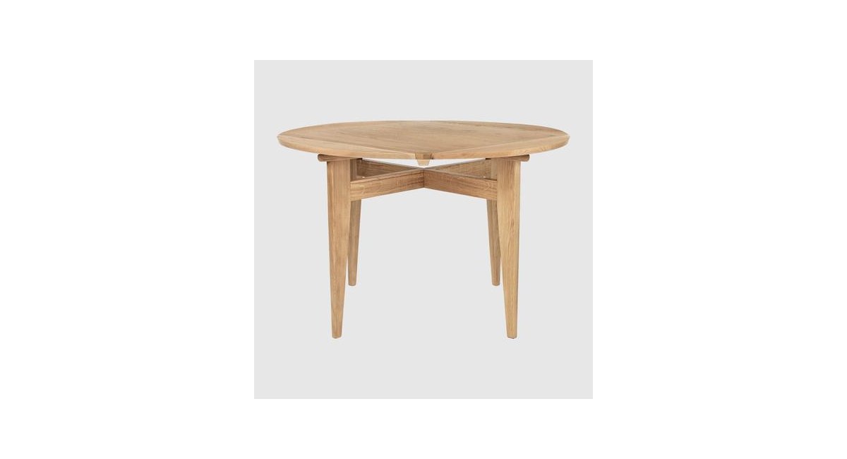 B-Table_DiningTable_mesa de comedor_extensible_ 85x85_nogal_Gubi_MINIM