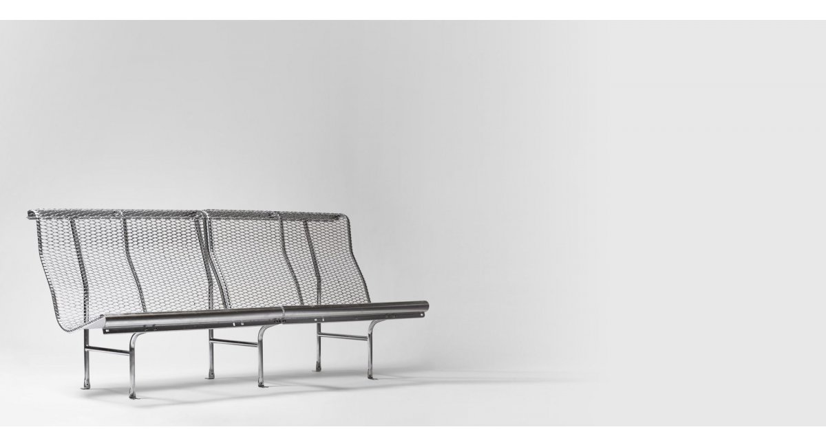 BD-BancoCatalano-Tusquets&amp;Clotet-MINIM Showroom