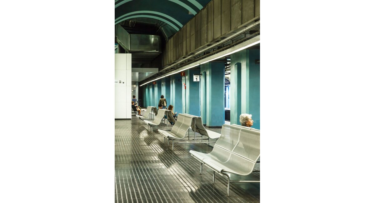 BD-BancoPerforano-Tusquets&amp;Clotet-MINIM Showroom