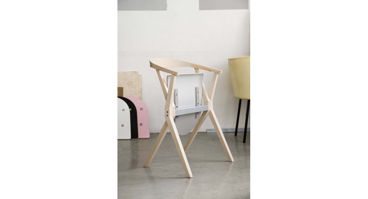 bd (barcelona design), Chair B