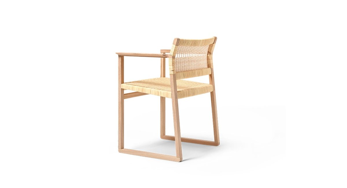 BM62 _ madera y lino - butaca mimbre - fredericia - MINIM - perspectiva