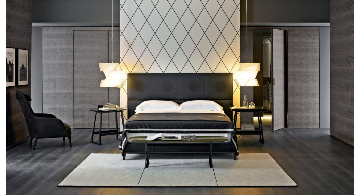 B&amp;B Italia, Backstage