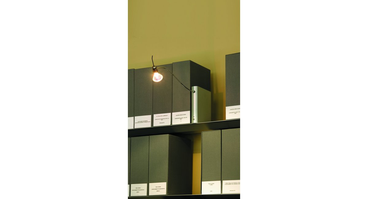 bd (barcelona design), Bib luz libro