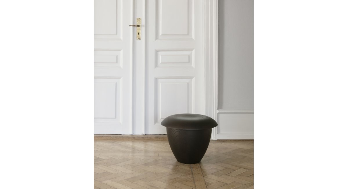 Bon_ taburete - marrón - verde - Karakter - MINIM - lifestyle