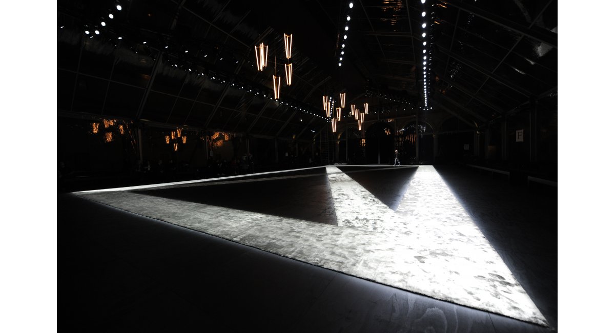 Michael Anastassiades, Tube Chandelier