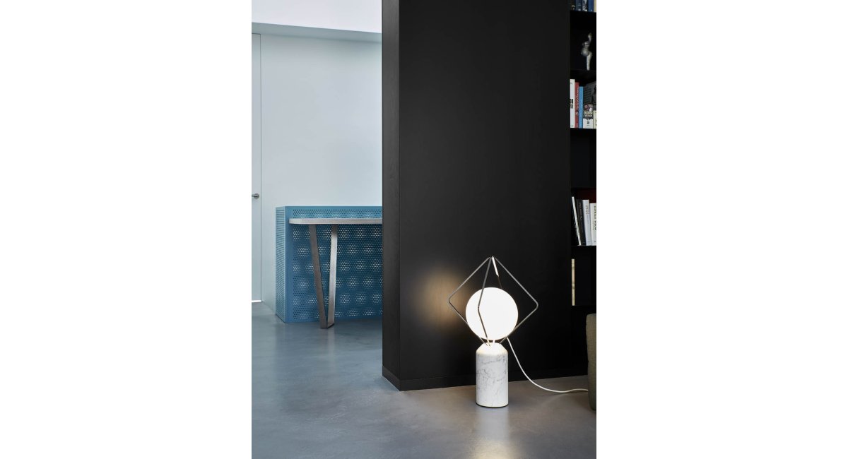 Brokis-JackOlanternLargeSuelo-LucieKoldova-MINIMShowroom