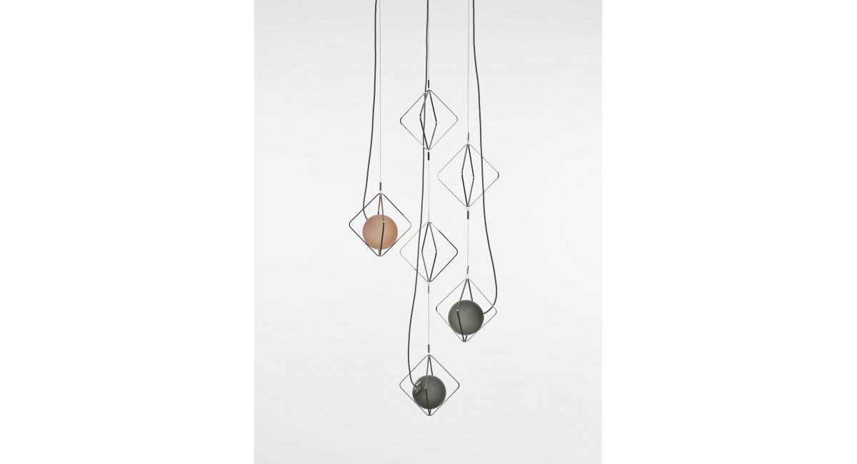 Brokis-JackOlanternSmallSuspension-LucieKoldova-MINIMShowroom