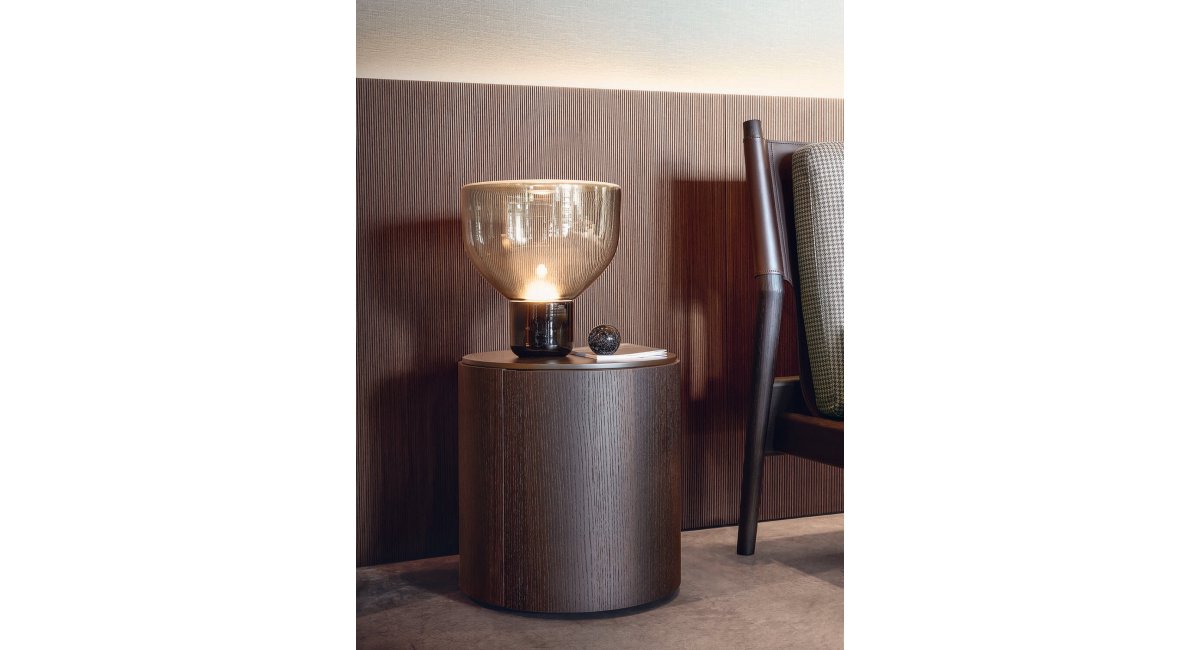 Brokis-LightlineSobremesa-LucieKoldova-MINIMShowroom