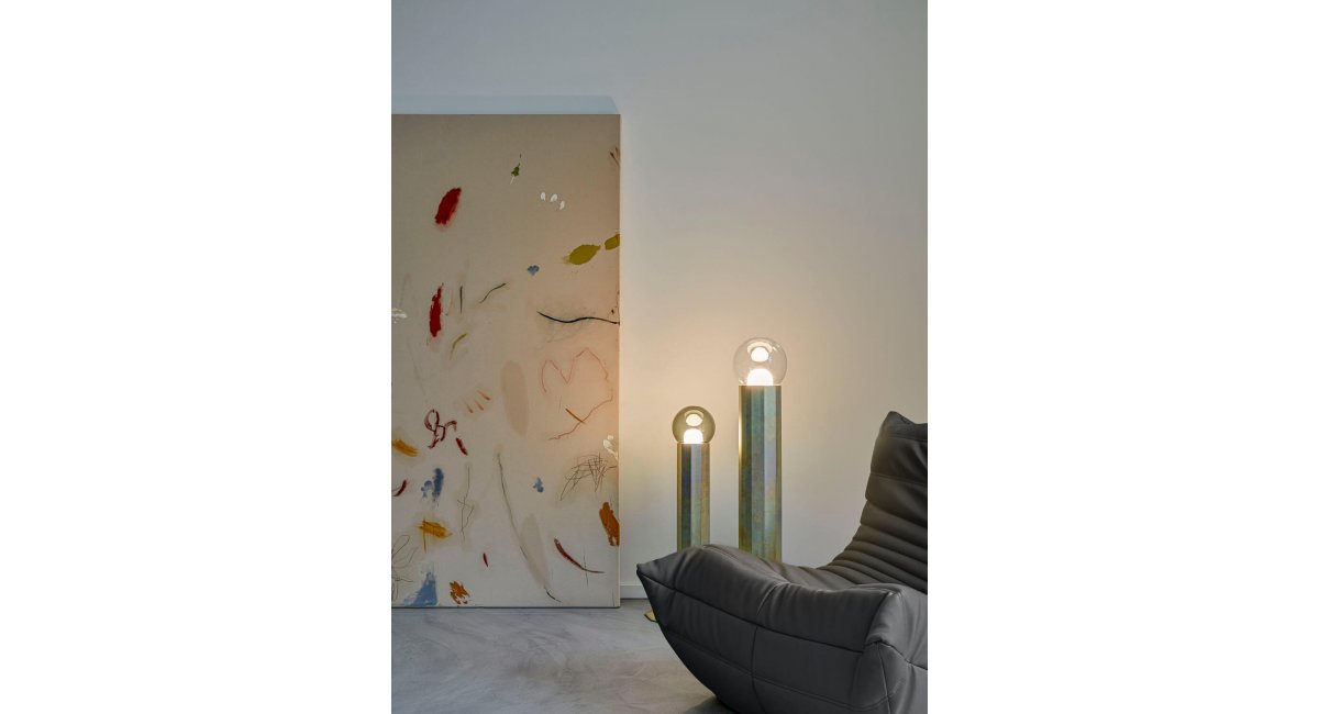 Brokis-PrismaSuelo-LucieKoldova-MINIMShowroom