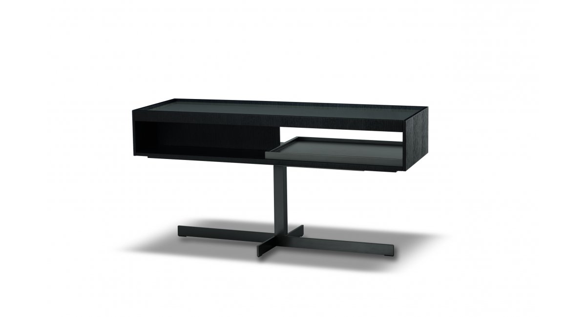 Minotti, Close