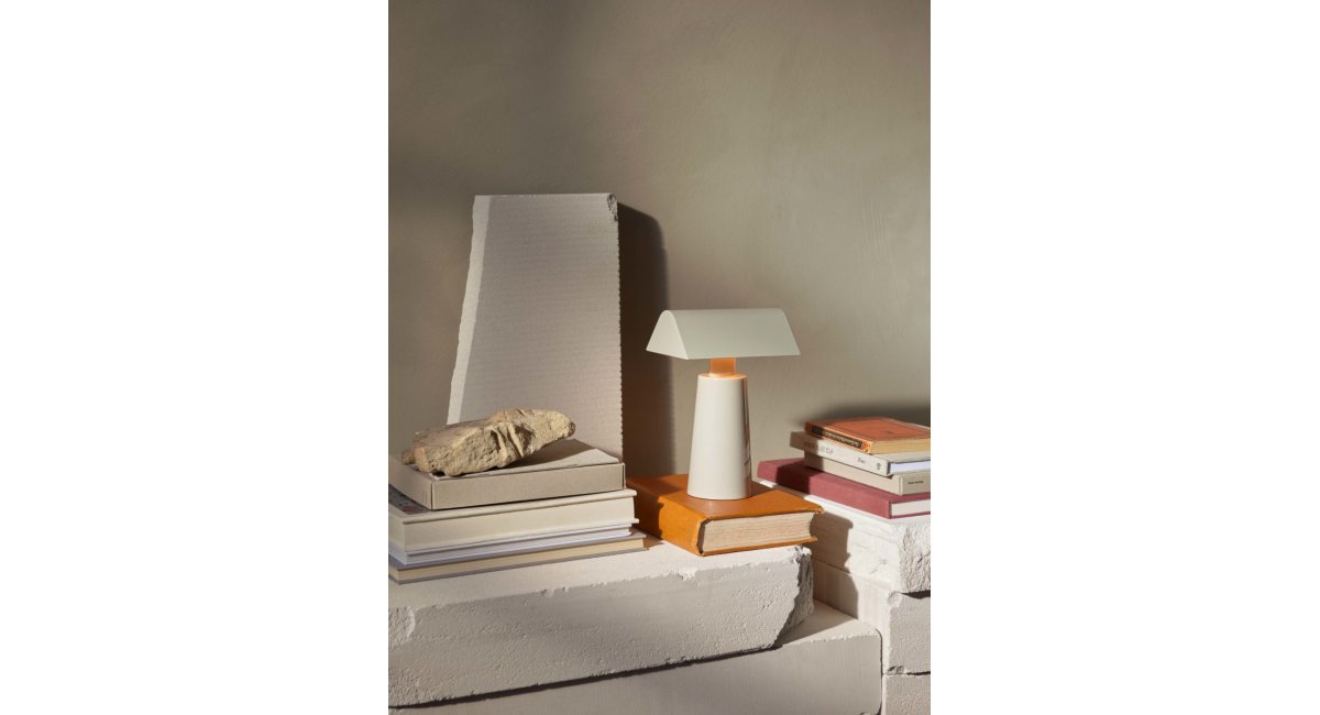 Caret - lámpara portátil - and tradition - MINIM