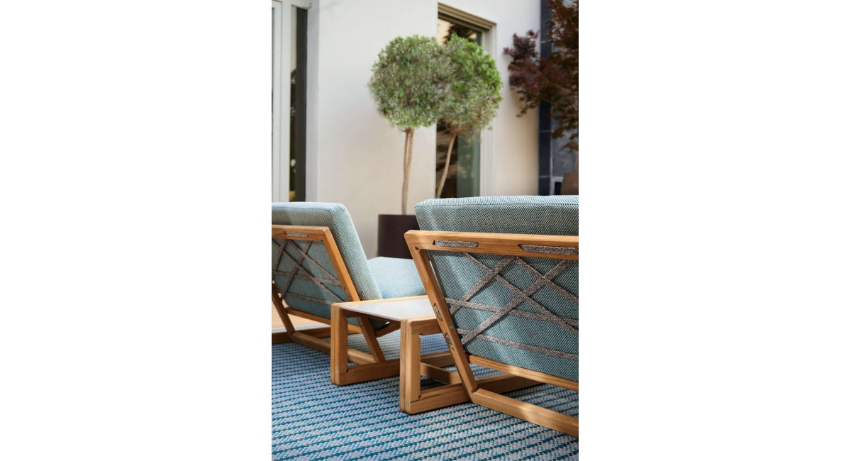 Carlotta - mesa de centro - exterior - Cassina - MINIM