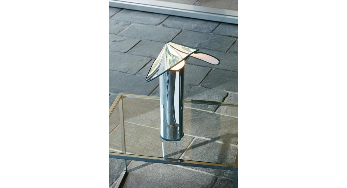 Chiara-table lamp-lámpara de sobremesa-flos-MINIM - lifestyle salón