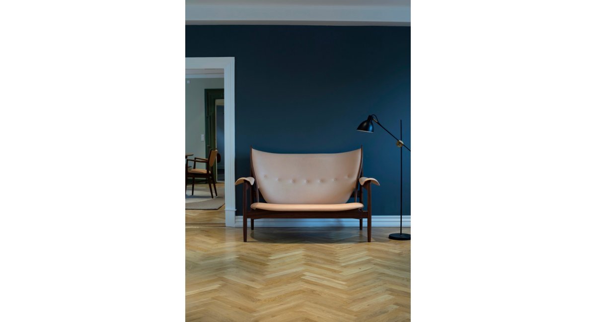 House of Finn Juhl, Chieftain footstool