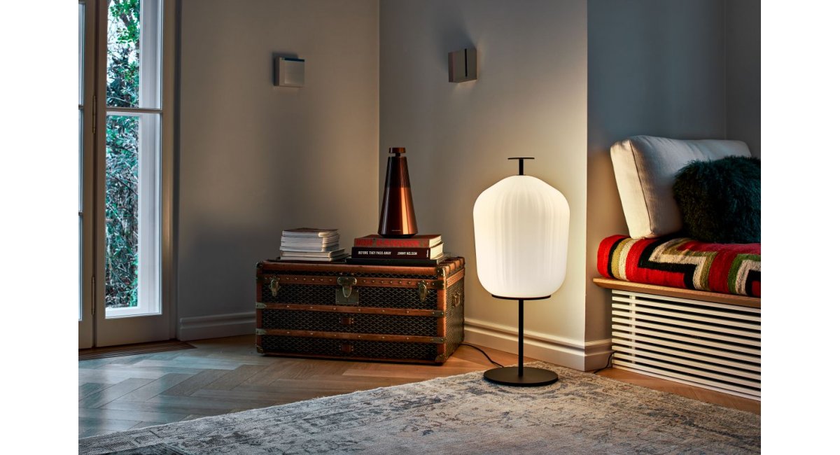 ClassiCon - plissee floor lamp- lámpara de pie - MINIM - lifestyle rincón