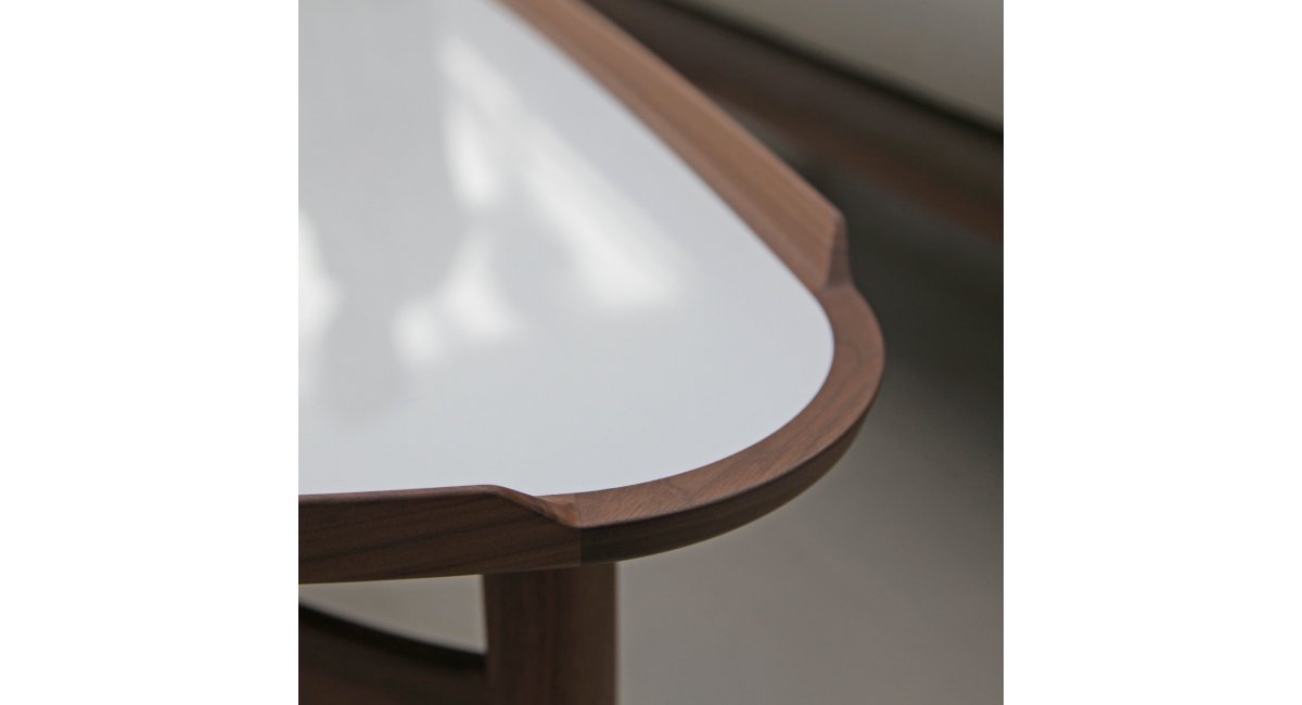 House of Finn Juhl, Coctkail table