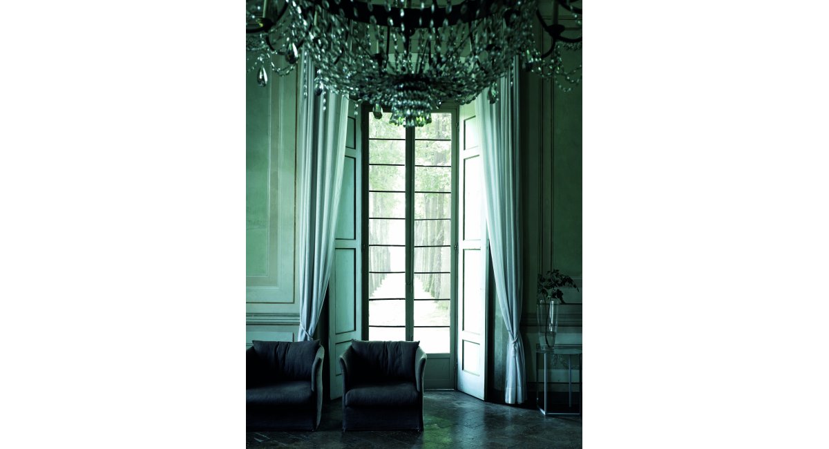 Living Divani, Curve