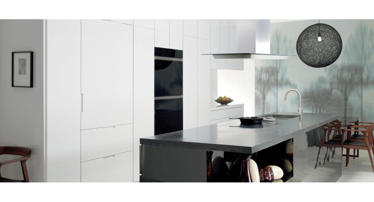 DO30CMB_Wolf_MINIM Barcelona Madrid