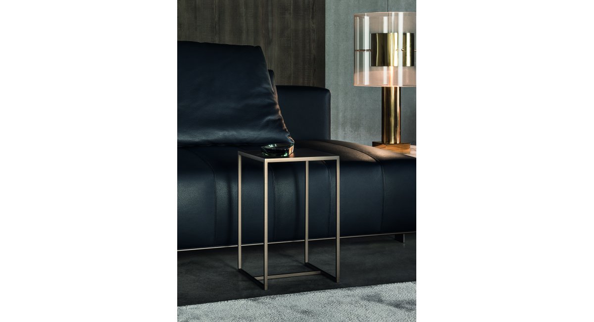 Minotti, Duchamp  Bronze