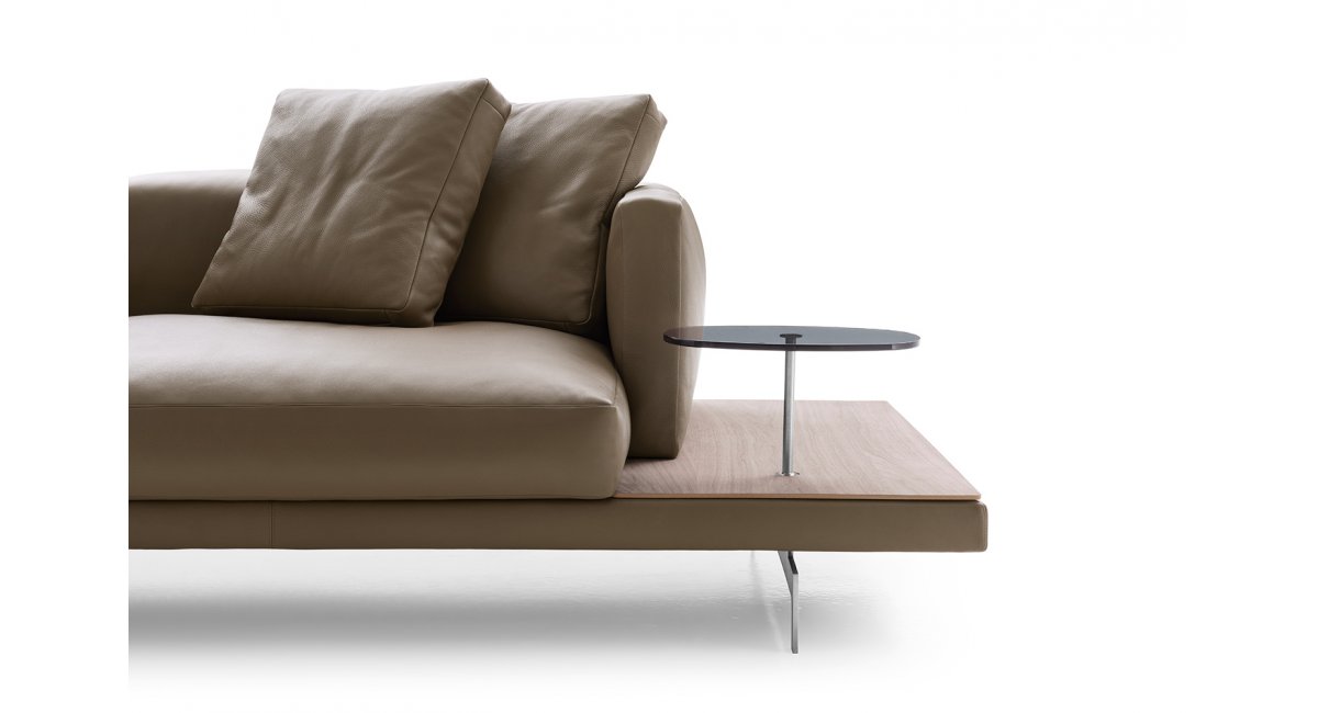 Dock B&amp;B Italia MINIM Barcelona