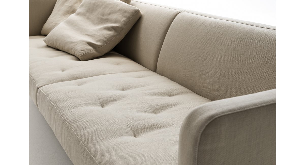 Living Divani, Easy Lipp