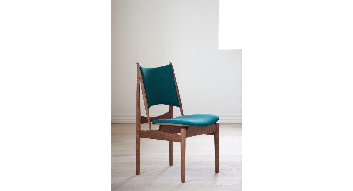 House of Finn Juhl, Egyptian chair