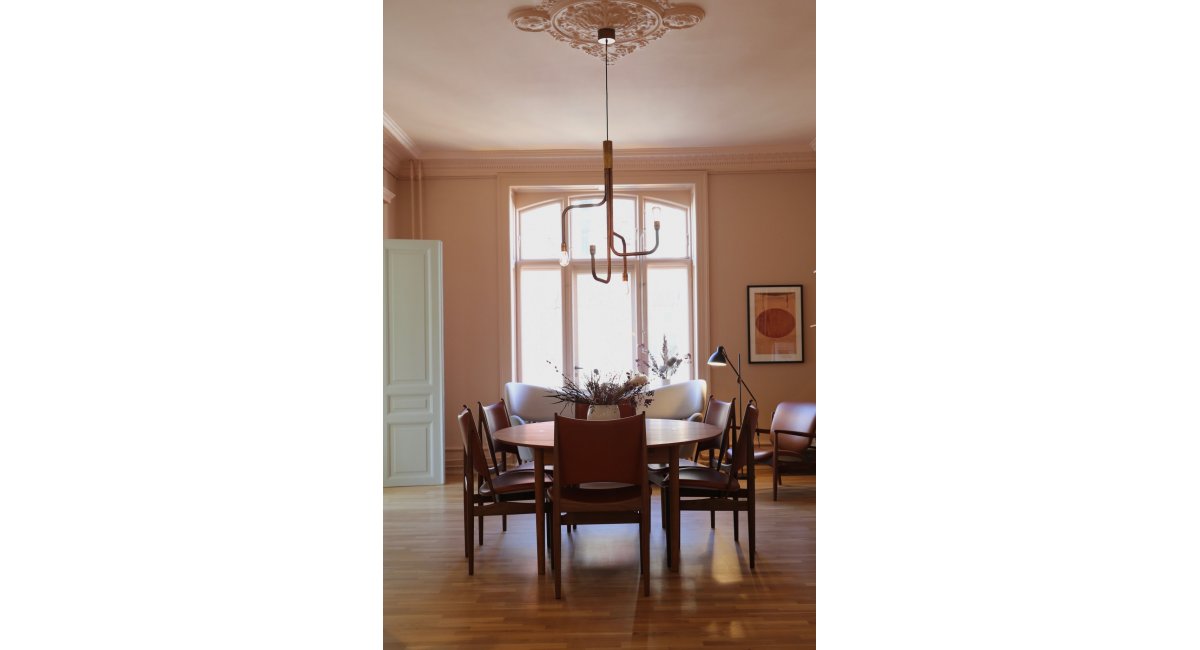 House of Finn Juhl, Egyptian chair