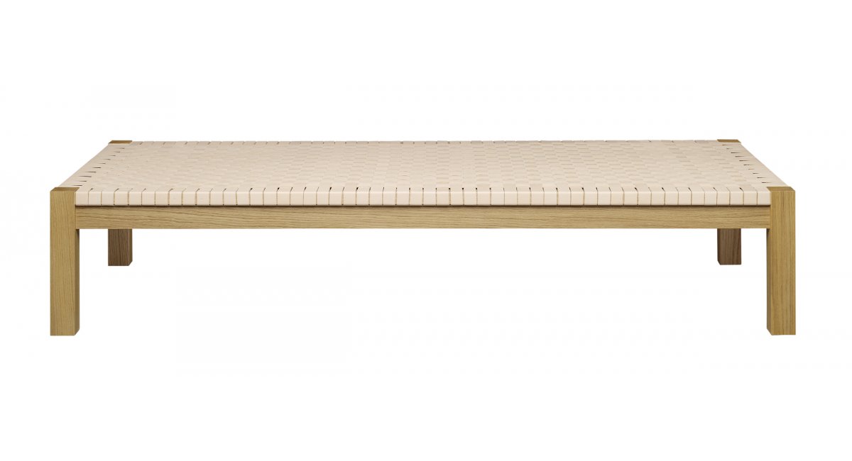 e15, Theban Coffee Table