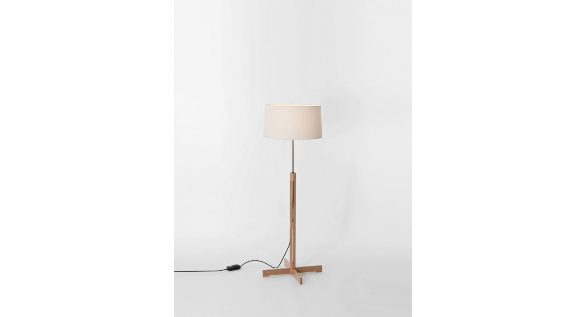 Fad_ lámpara de pie _ roble - Santa Cole - MINIM