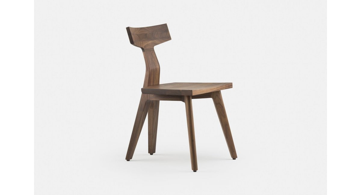 Fin Dining Chair - Matthew Hilton - silla de madera - nogal - delaespada -MINIM - vista lateral