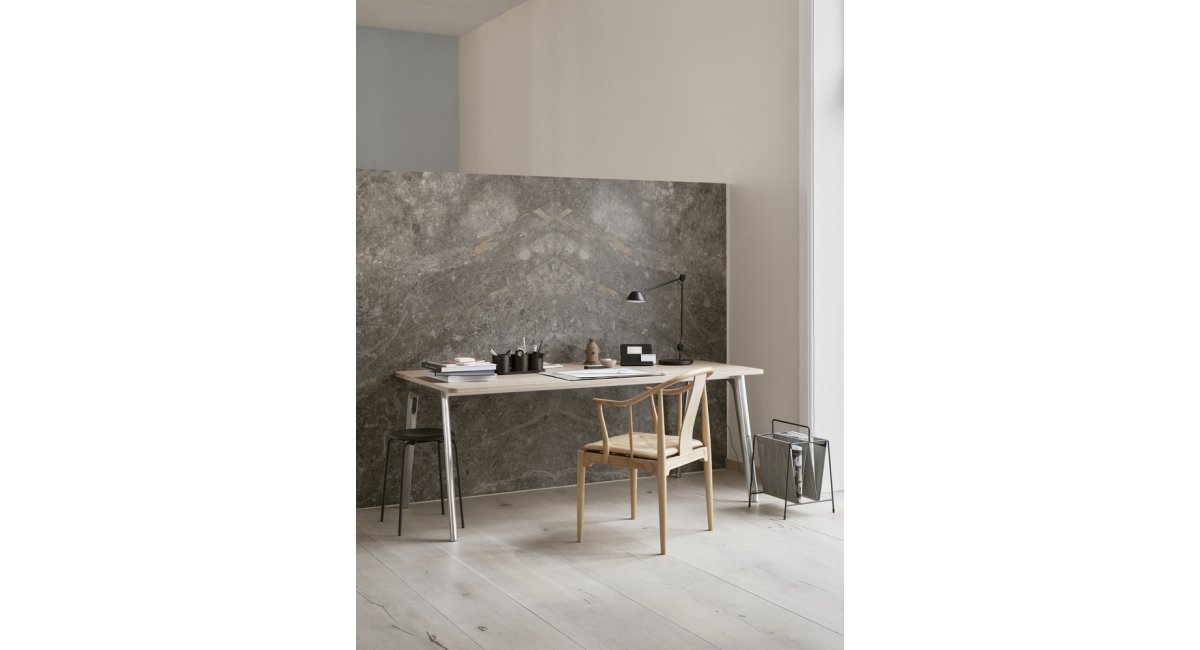 FritzHansen-AQ01Sobremesa-asAnneQvist2017-MINIMShowroom