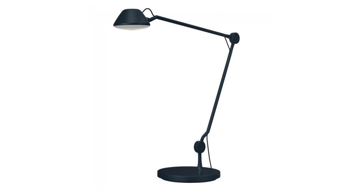 FritzHansen-AQ01Sobremesa-asAnneQvist2017-MINIMShowroom